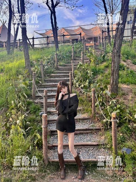 “51cg1.com”最新热门话题，快来收藏这份让你笑到肚子疼的八卦清单！