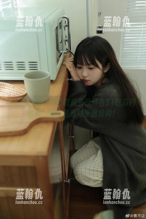 今日吃瓜资讯尽在51吃瓜网官网，聚焦最新娱乐圈绯闻！