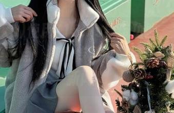 使用718.xs导航功能，快速访问各类热点，打开传送门，尽享热辣吃瓜新闻！