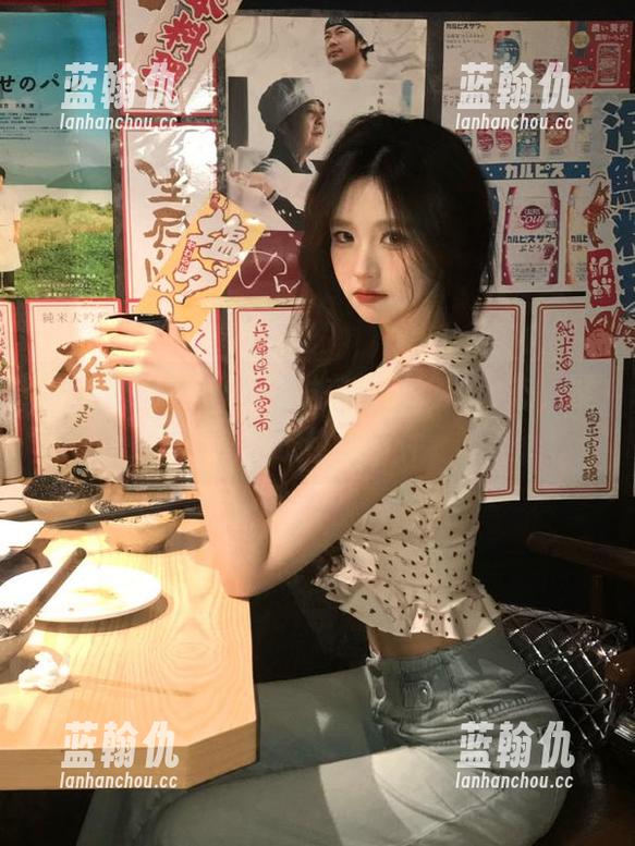 799.su发布实时吃瓜动态，聚焦娱乐热点事件
