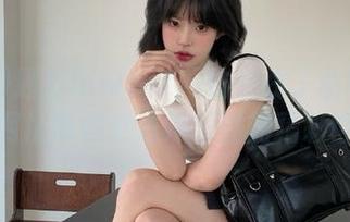 通过hlwbet网站在线了解吃瓜资讯，网址带你走进娱乐圈的精彩世界！