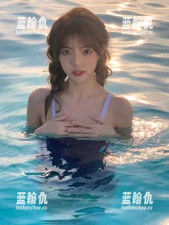 你绝对不能错过zztt11入口，让我们一起追逐最新的吃瓜消息！