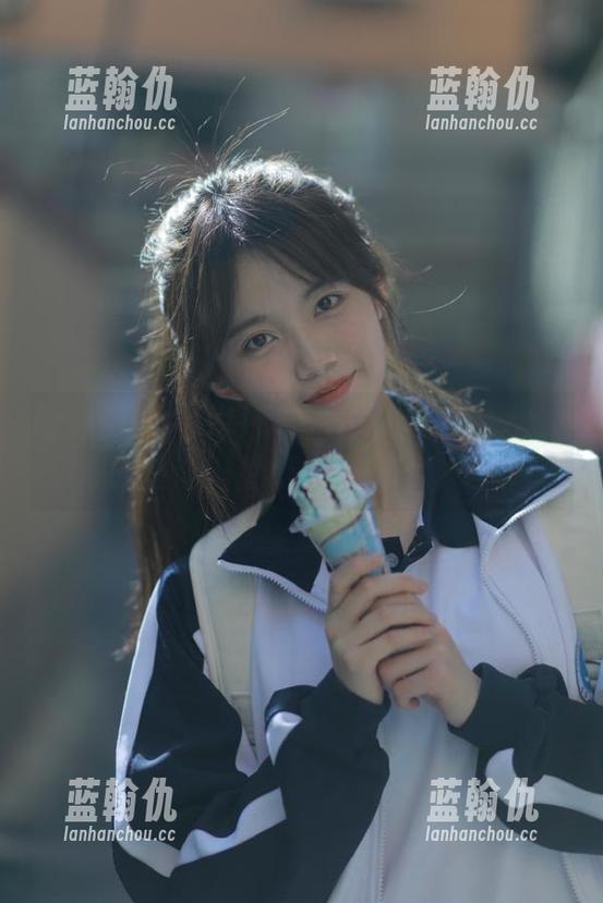 在“zztt88.ccm黑料”app上，了解那些让人垂涎的娱乐圈黑料内幕！