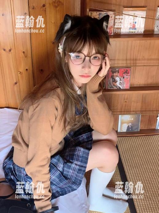 免费吃瓜网下载，轻松获取最新吃瓜消息，别错过！
