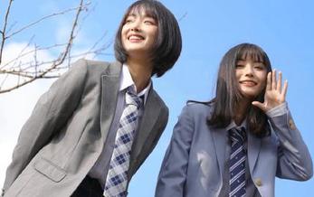 在线畅游“吃瓜大本营”，让我们一起探秘八卦传送门的魅力！