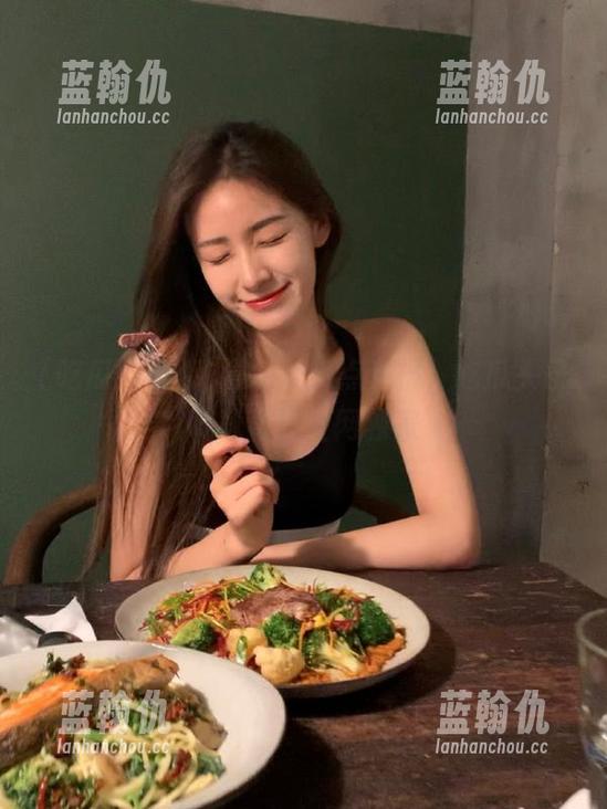 动漫游戏热点速报，吃瓜头条下载直达全网独家