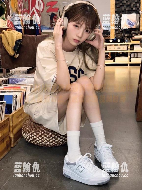 网红吃瓜爆料苹果版：追踪网络红人最新动态，燃爆你的视频时间
