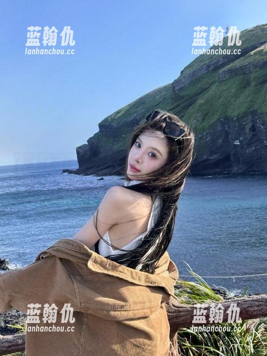 在黑料不打烊tttzzz入口弈游，分享最新的娱乐黑料与网友热评！