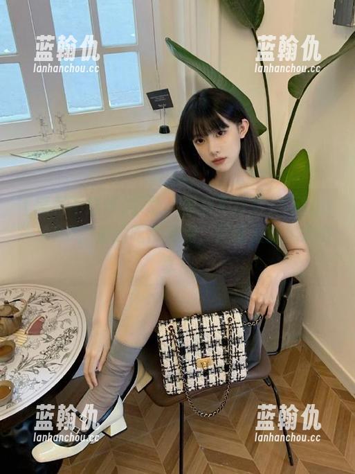 黑料不打烊 下载“黑料不打烊155fun”APP,直达吃瓜热点,尽享最新黑料分享!