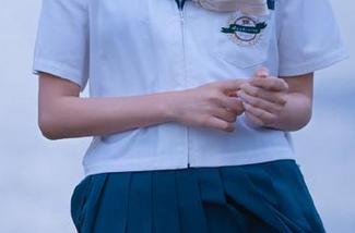 用“黑料吃瓜不打烊”网站热榜，看明星背后的故事，吃瓜从未如此过瘾！