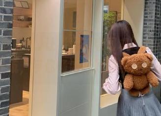 让“黑料老司机”app成为你的导航，带你畅游奇妙的黑料圈子呀！